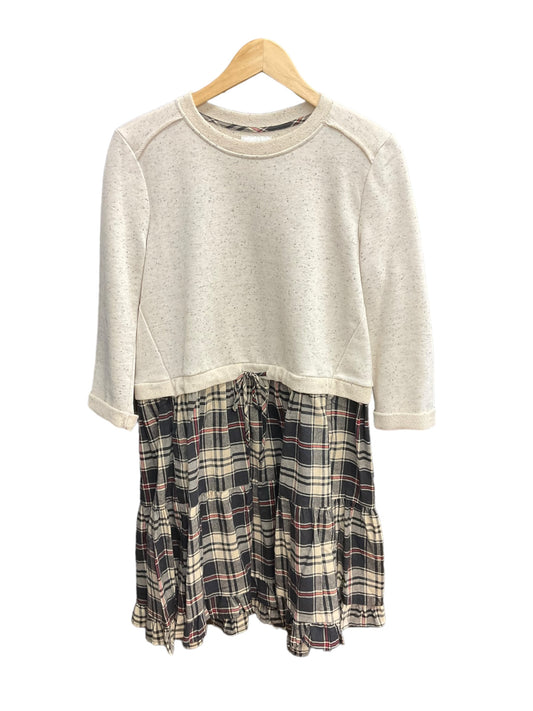 Dress Casual Short By Eri + Ali In Plaid Pattern, Size: M