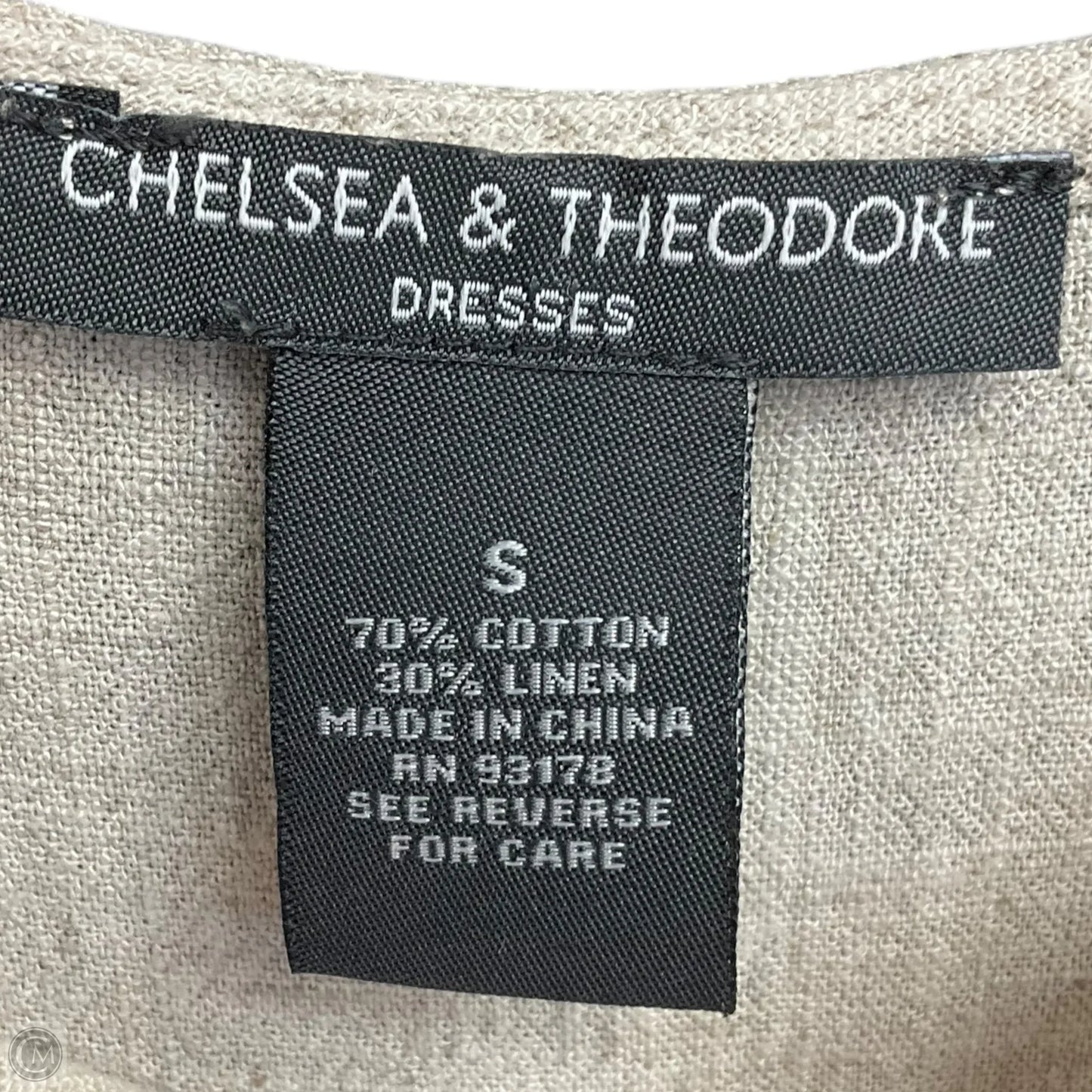 Dress Casual Short By Chelsea And Theodore In Cream, Size: S