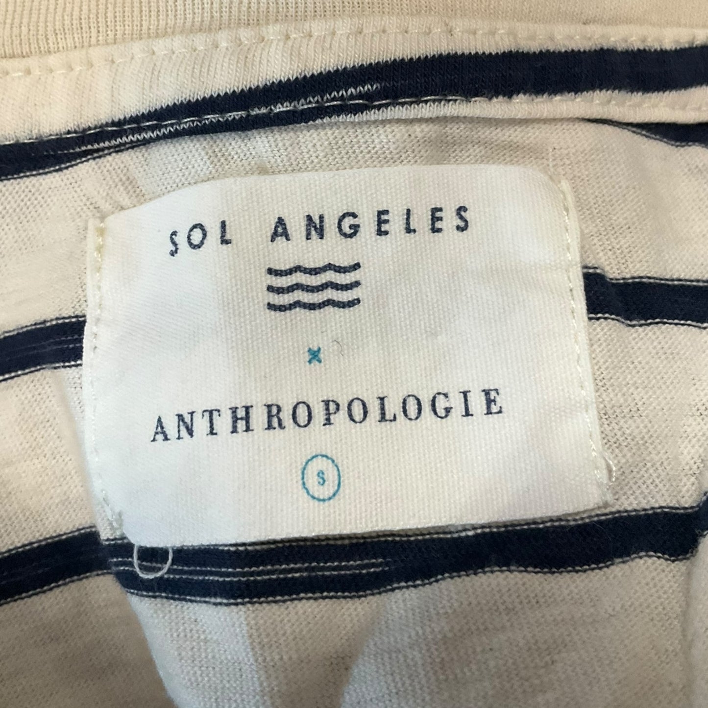 Top Short Sleeve By Anthropologie In Striped Pattern, Size: S