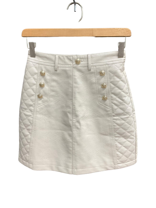 Beige Skirt Mini & Short Clothes Mentor, Size 6