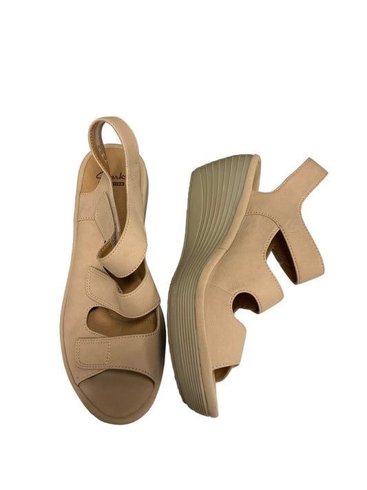 Tan Sandals Heels Wedge Clarks, Size 7.5