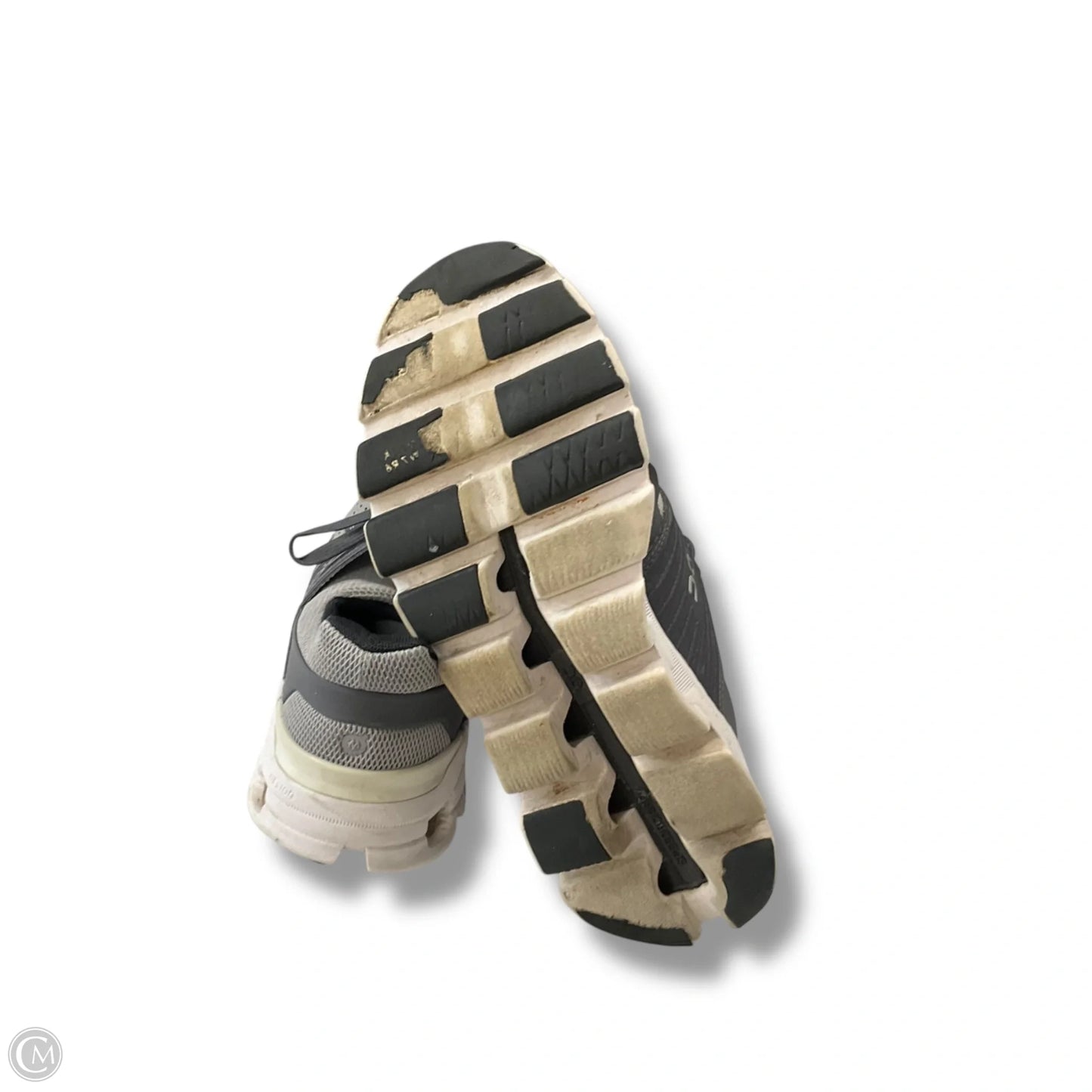 Shoes Athletic By On In Grey, Size: 7