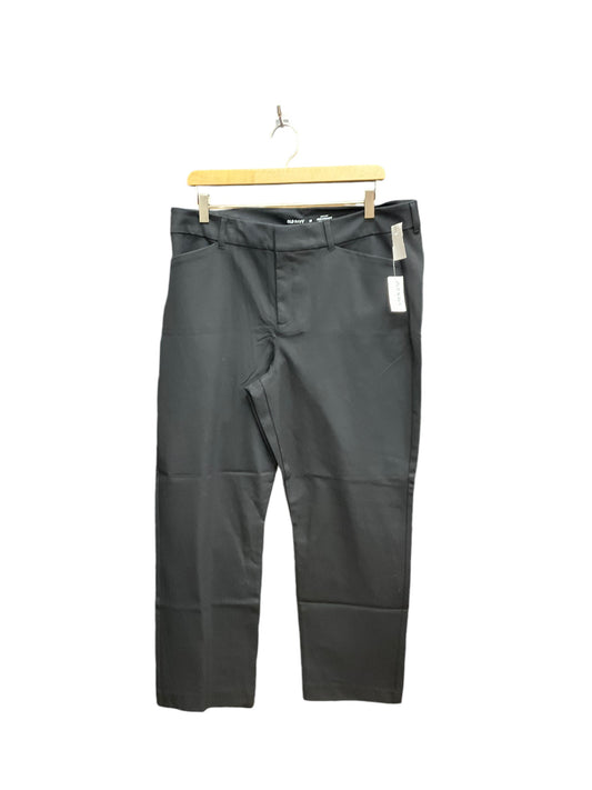 Pants Cropped By Old Navy In Black, Size: 16