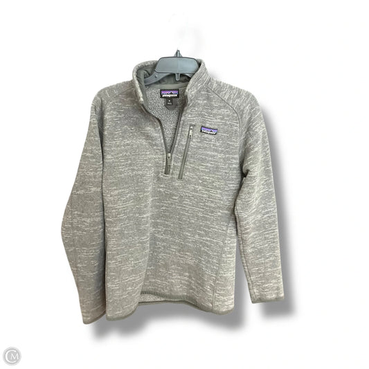 Athletic Top Long Sleeve Collar By Patagonia In Grey, Size: M