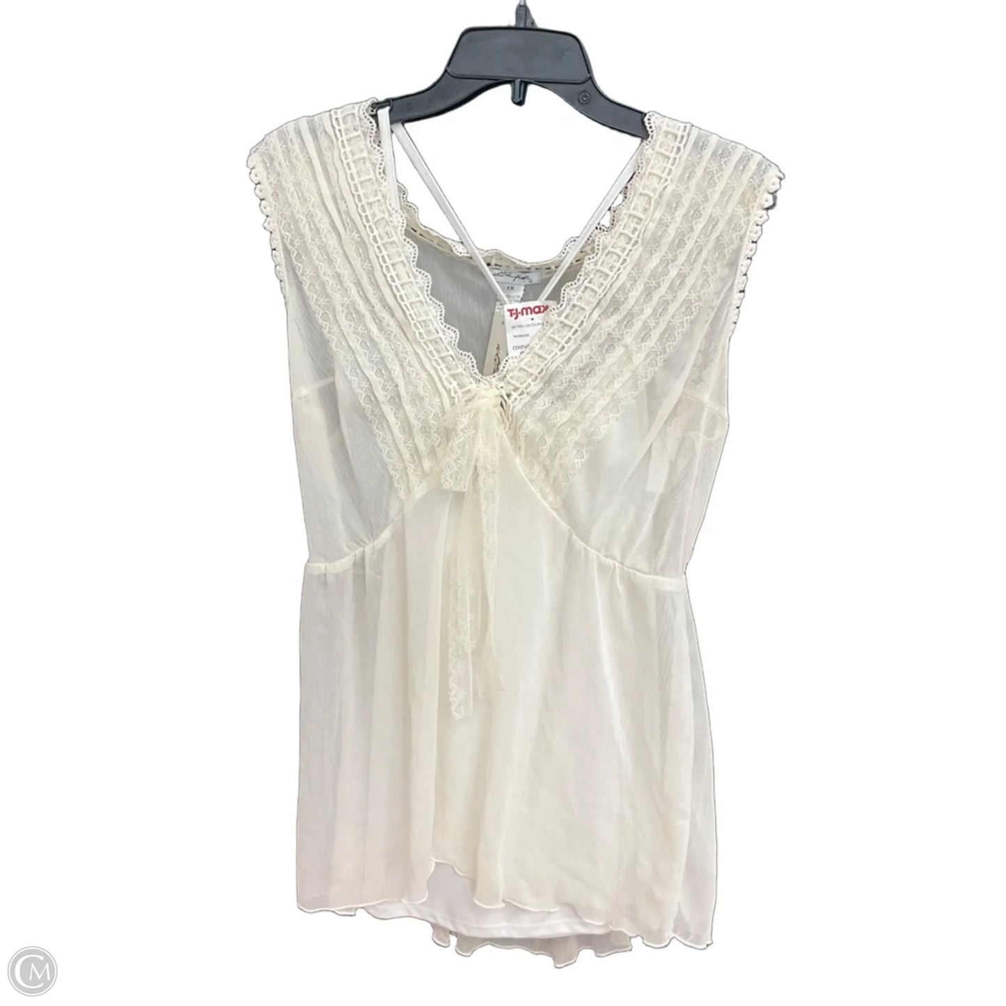 Top Sleeveless By Ultra Pink In White, Size: 1x