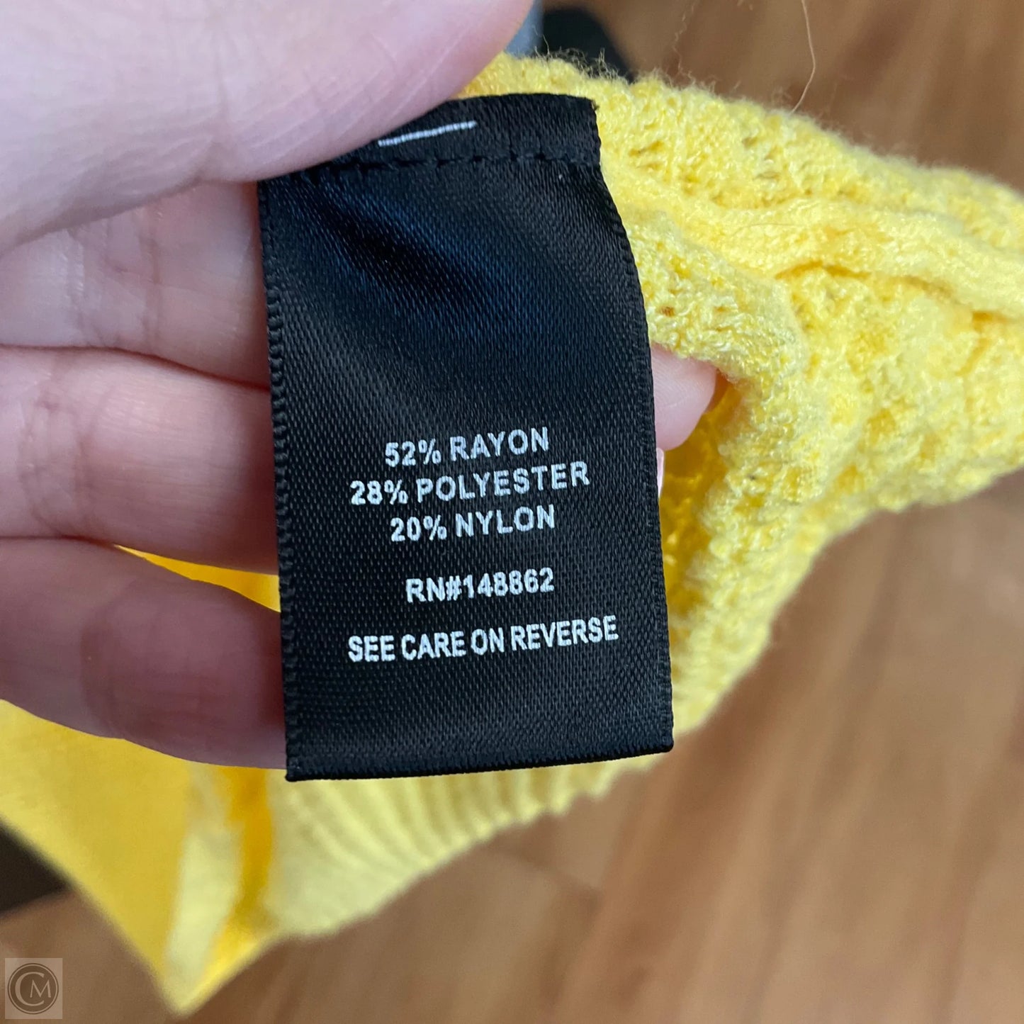 Top Short Sleeve By Torrid In Yellow, Size: 5