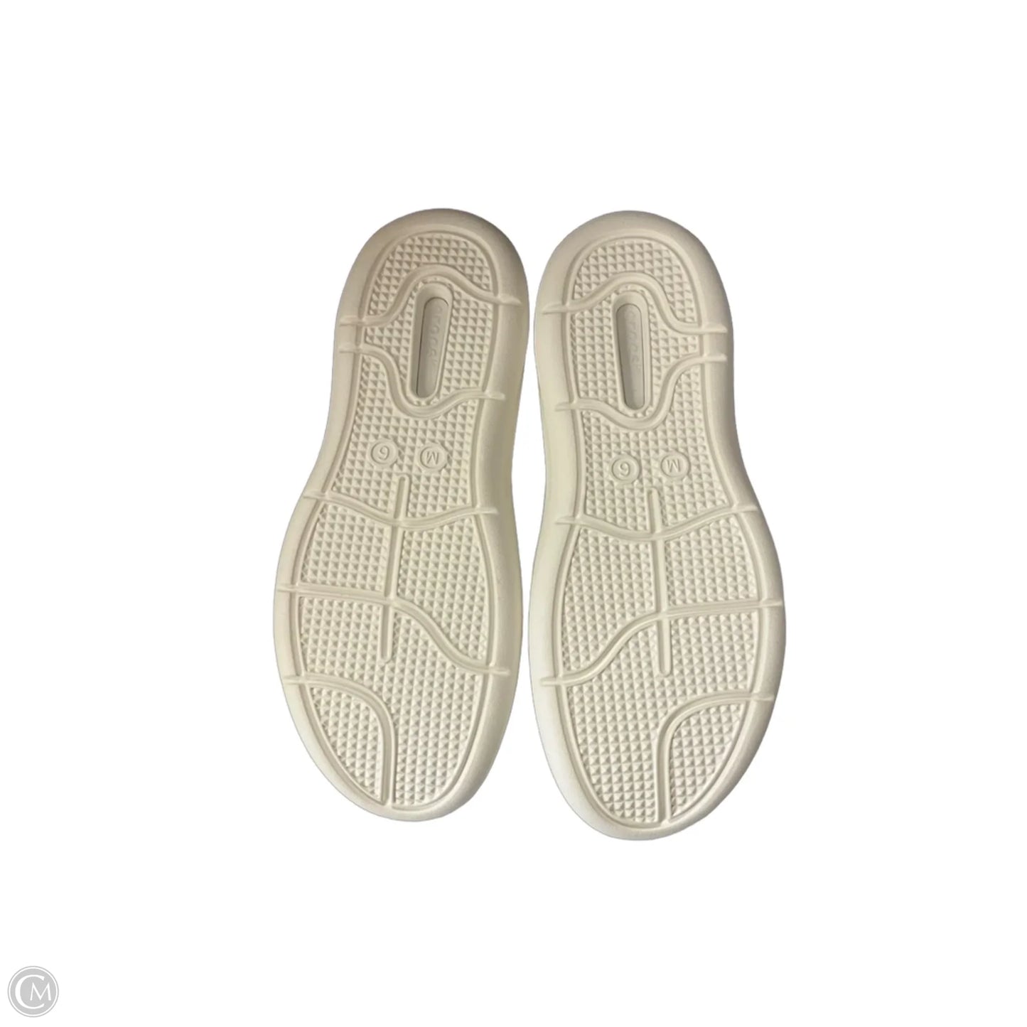 Shoes Flats By Crocs In White, Size: 8