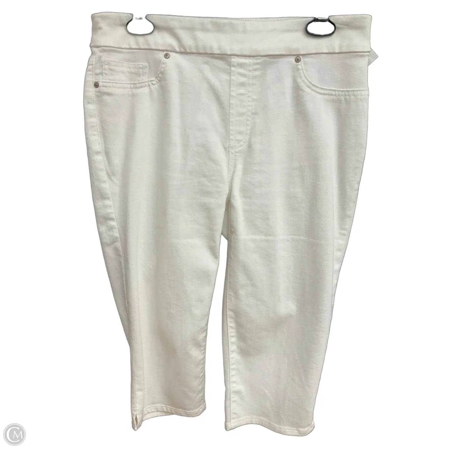 Capris By Chicos In White, Size: 6