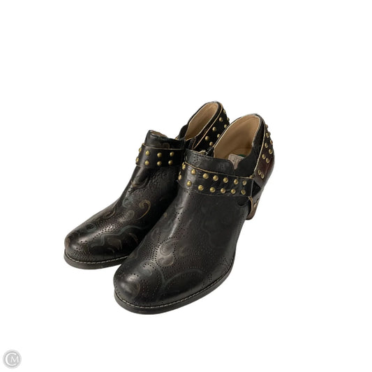 Boots Ankle Heels By Spring Step In Black, Size: 9