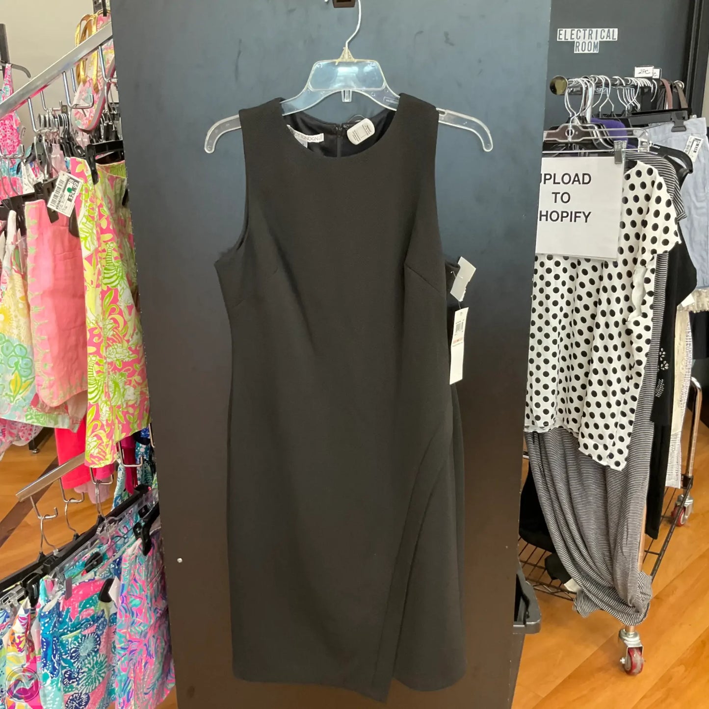 Dress Party Midi By Maggy London In Black, Size: L