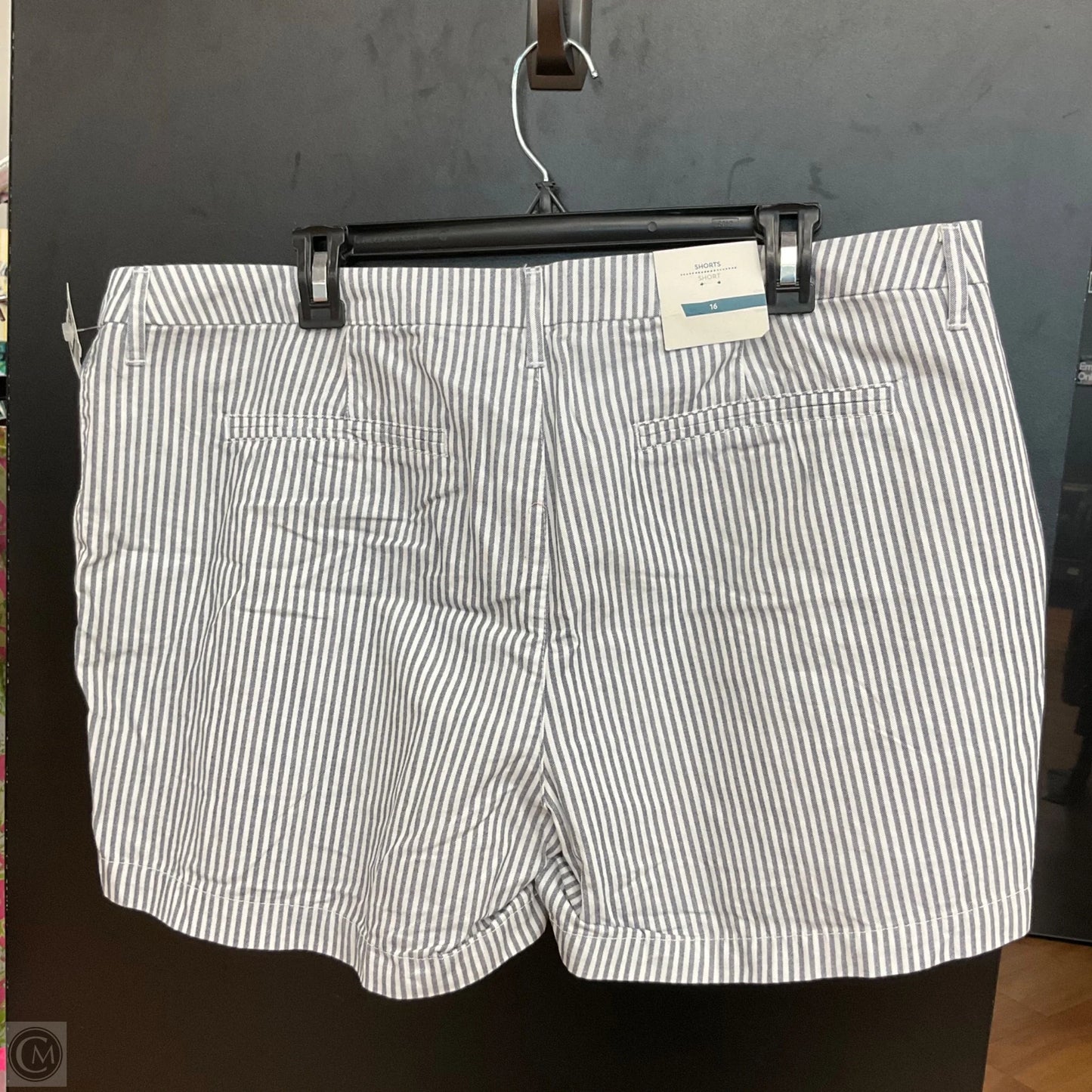 Shorts By Old Navy In Striped Pattern, Size: 16