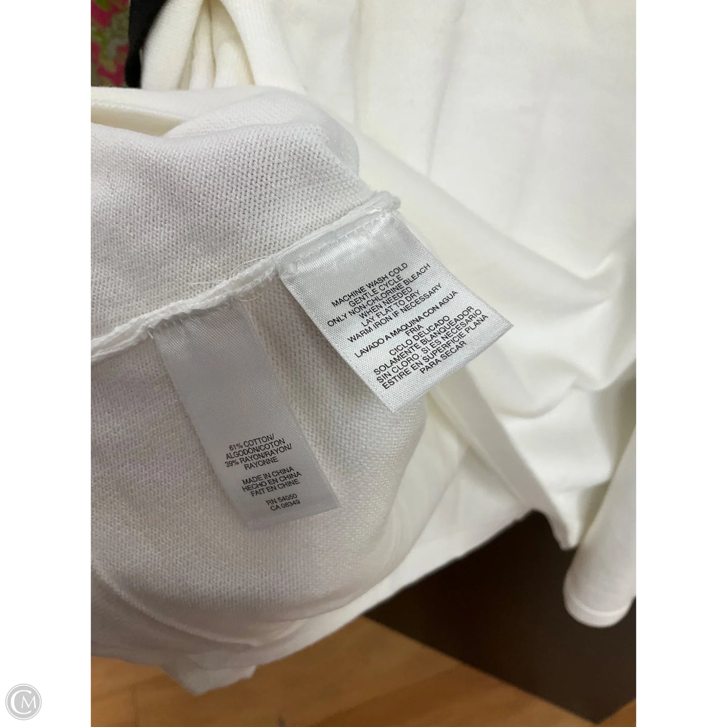 Top Short Sleeve By Evan-picone In White, Size: Xl