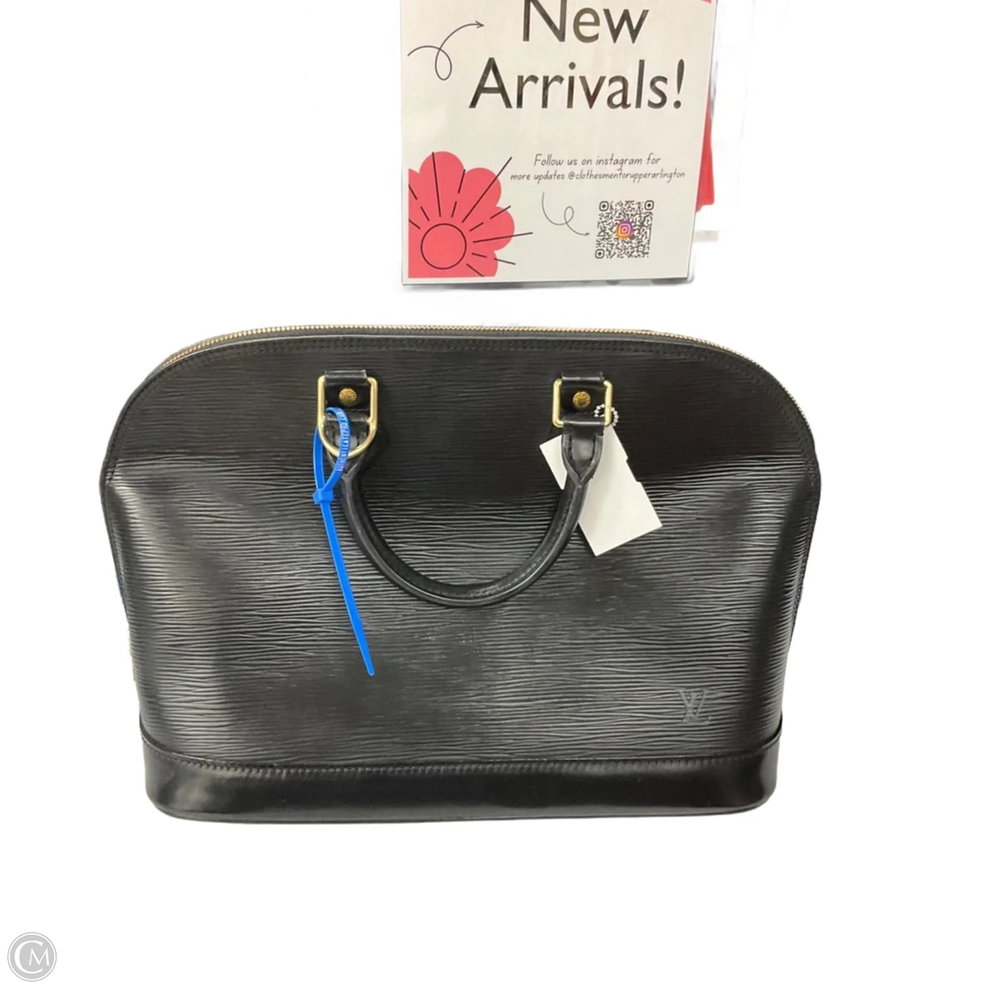 Handbag Luxury Designer By Louis Vuitton, Size: Medium