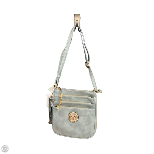 Crossbody By Mia, Size: Medium