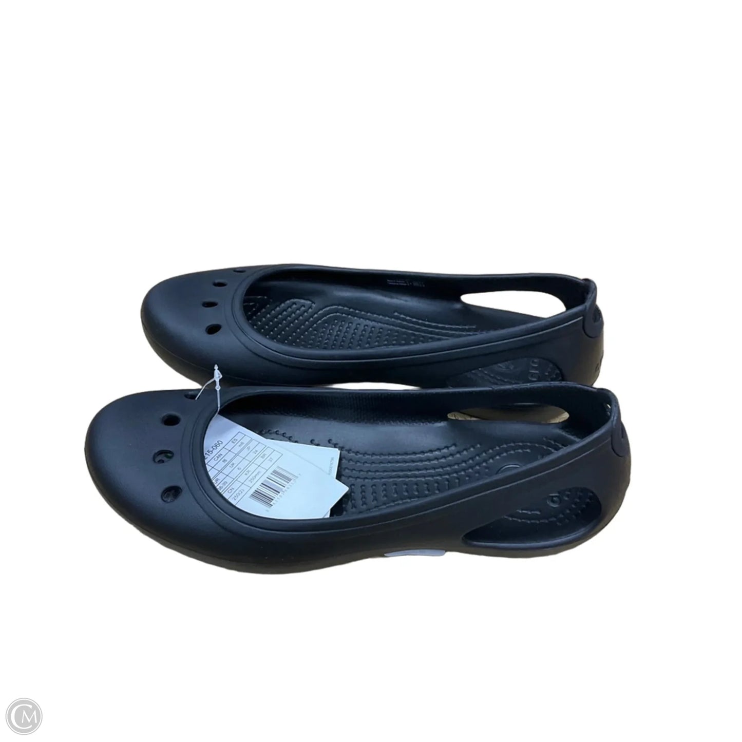 Shoes Flats By Crocs In Black, Size: 8