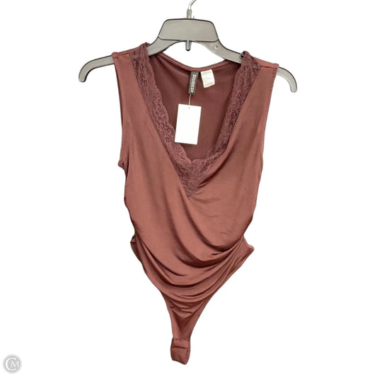 Top Sleeveless By Divided In Purple, Size: M