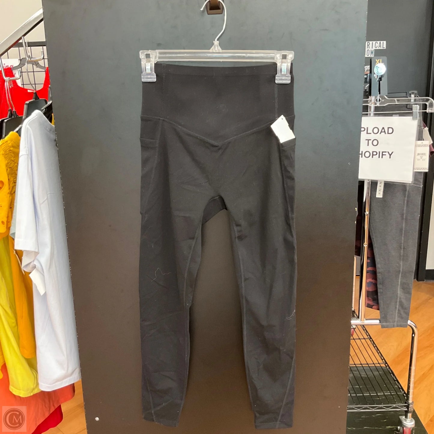 Athletic Leggings By Halara In Black, Size: S