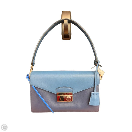 Handbag Luxury Designer By Prada, Size: Medium