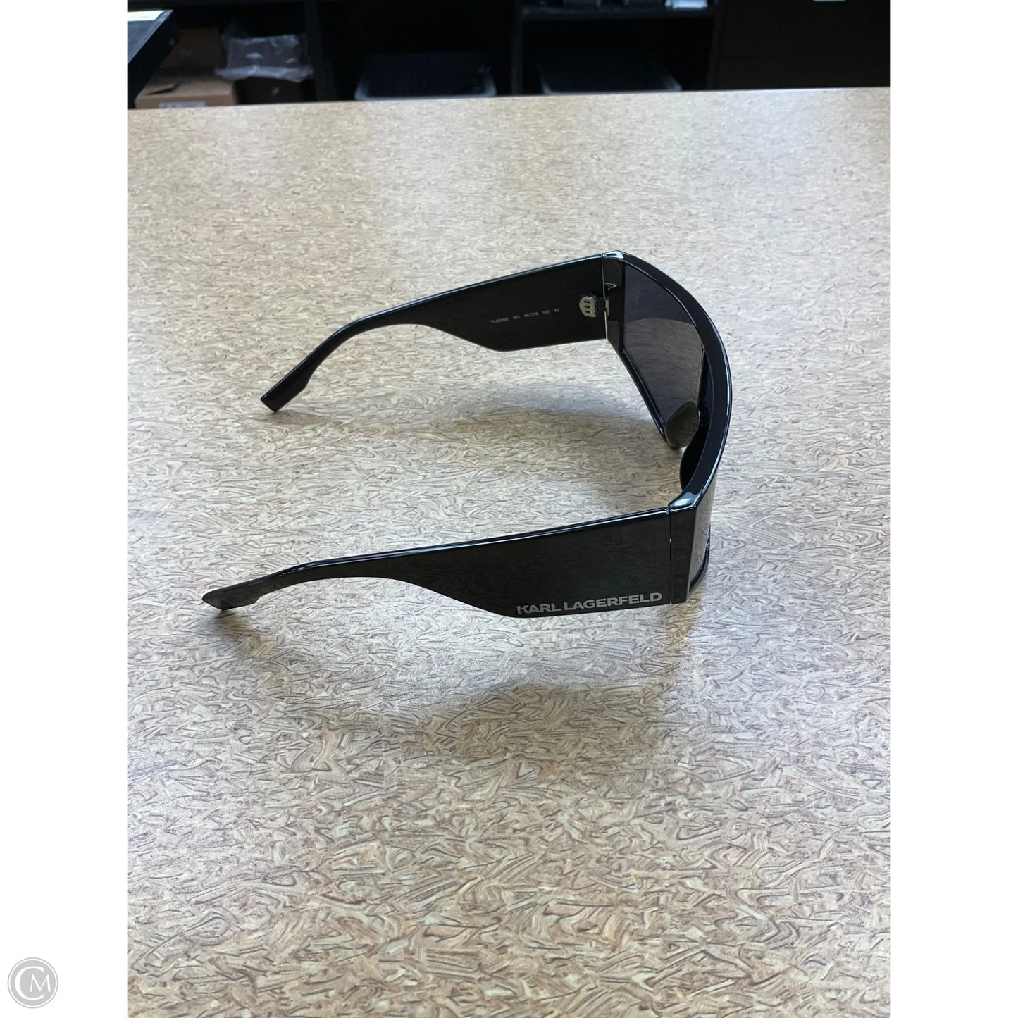 Sunglasses Luxury Designer By Karl Lagerfeld, Size: Large