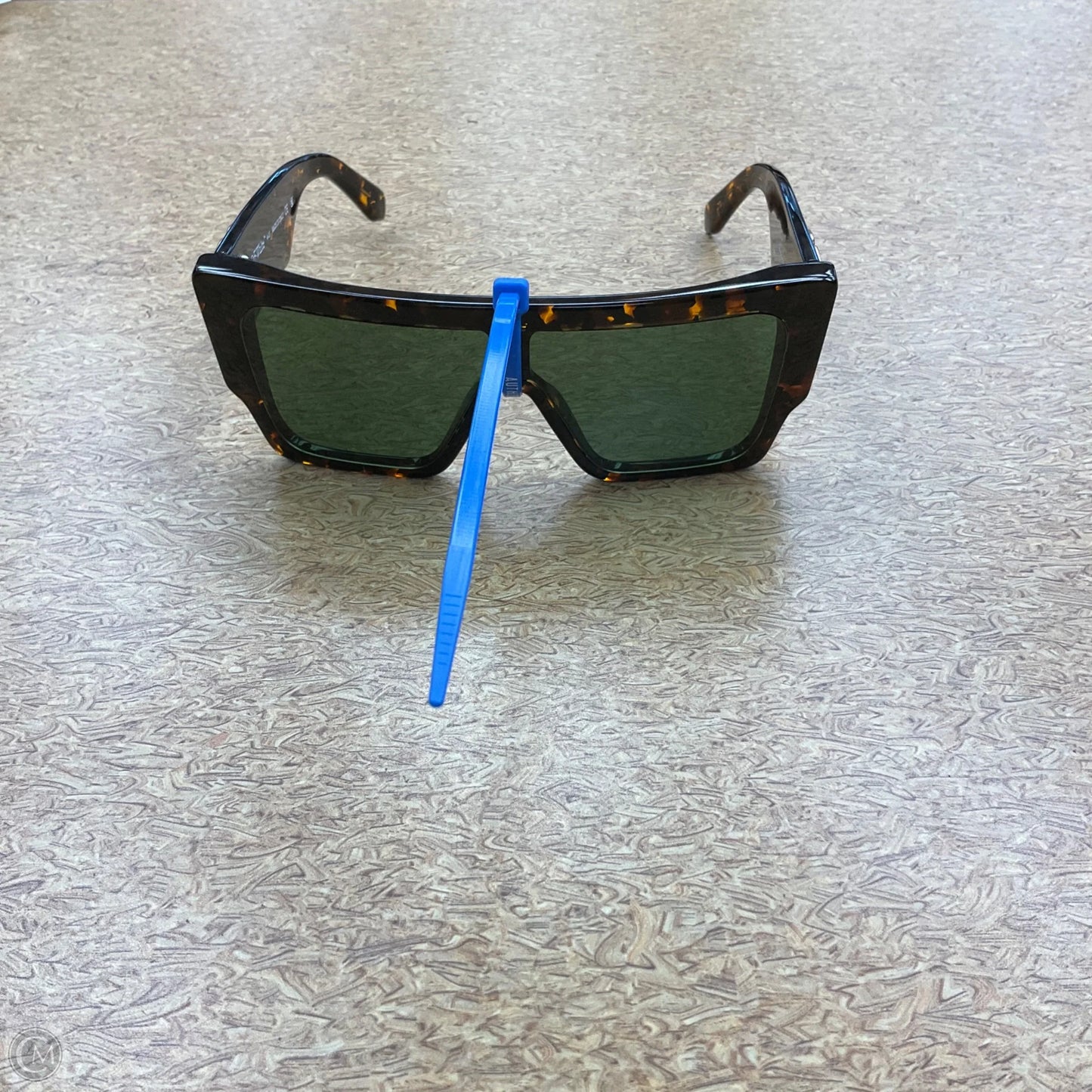 Sunglasses Luxury Designer By Off-white, Size: Medium