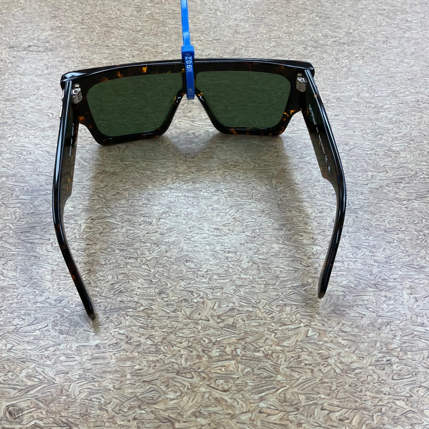 Sunglasses Luxury Designer By Off-white, Size: Medium