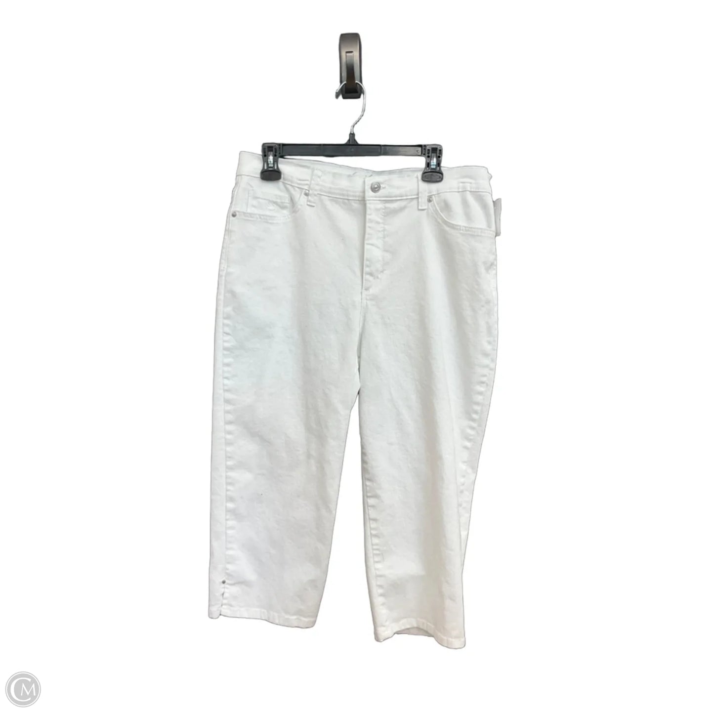 Capris By Gloria Vanderbilt In White, Size: 14