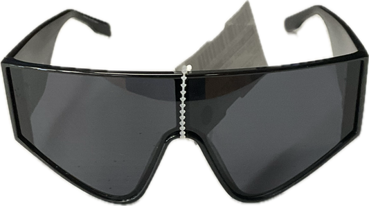 Sunglasses Luxury Designer By Karl Lagerfeld, Size: Large