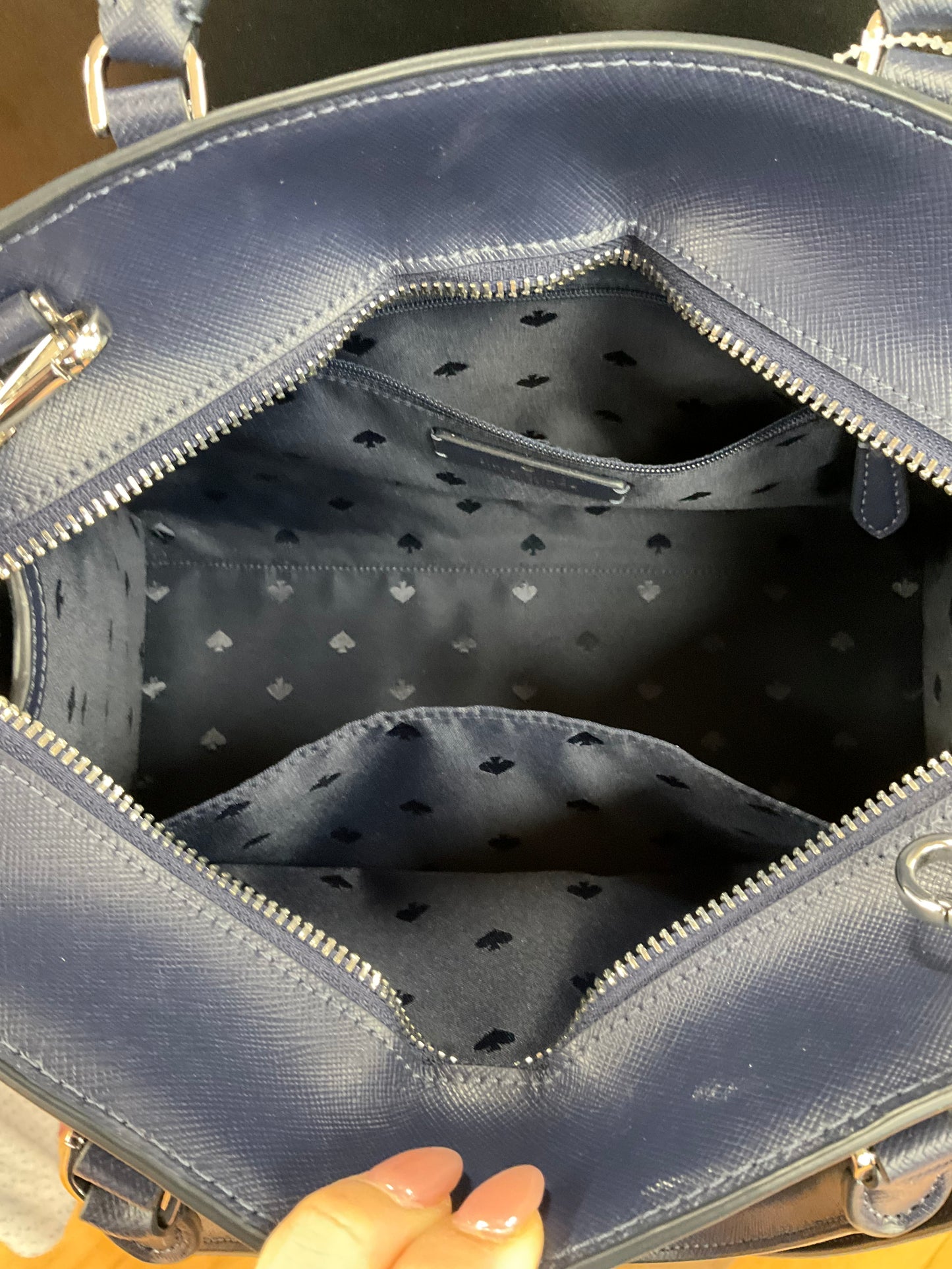 Crossbody Designer By Kate Spade, Size: Large