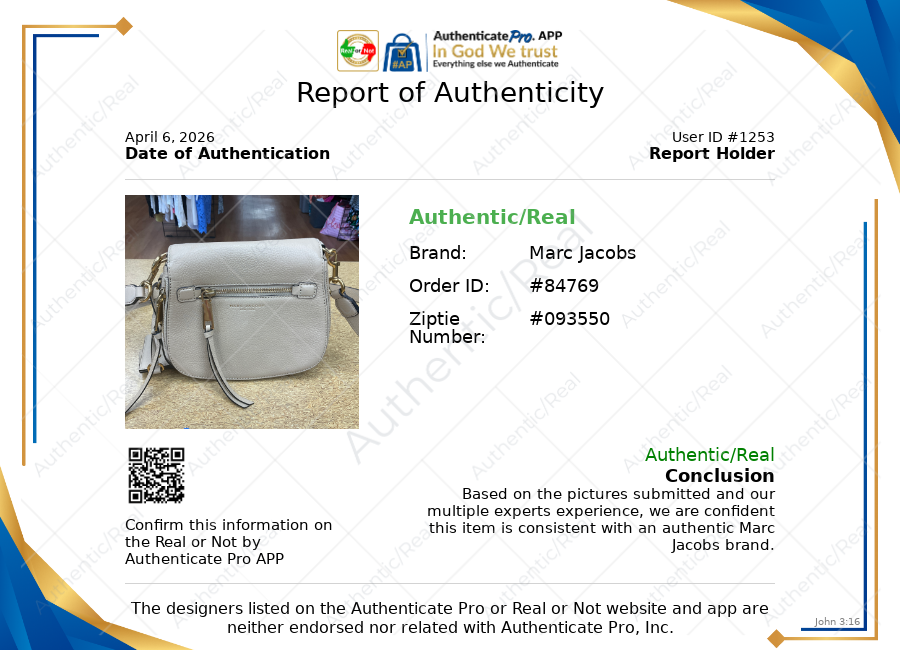 Crossbody Luxury Designer By Marc Jacobs, Size: Medium