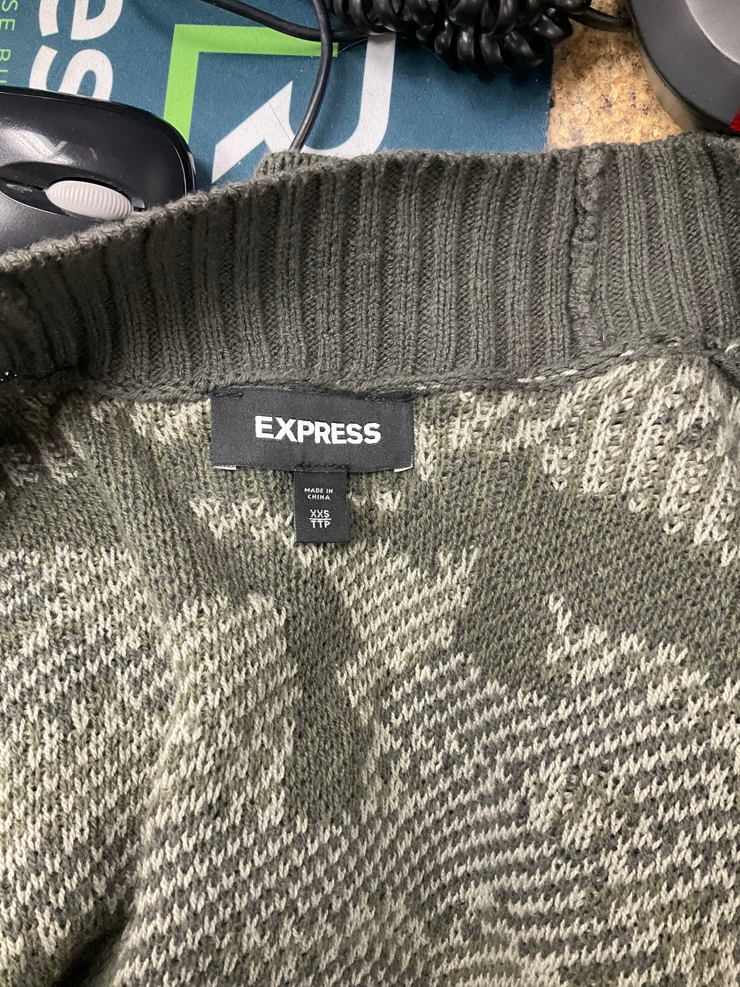 Cardigan By Express O  Size: Xxs