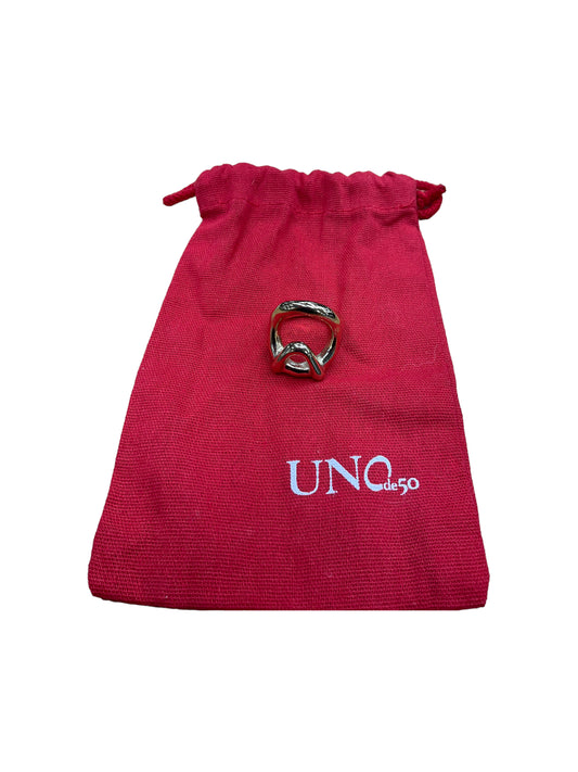 Ring Statement By Uno De 50  Size: 6