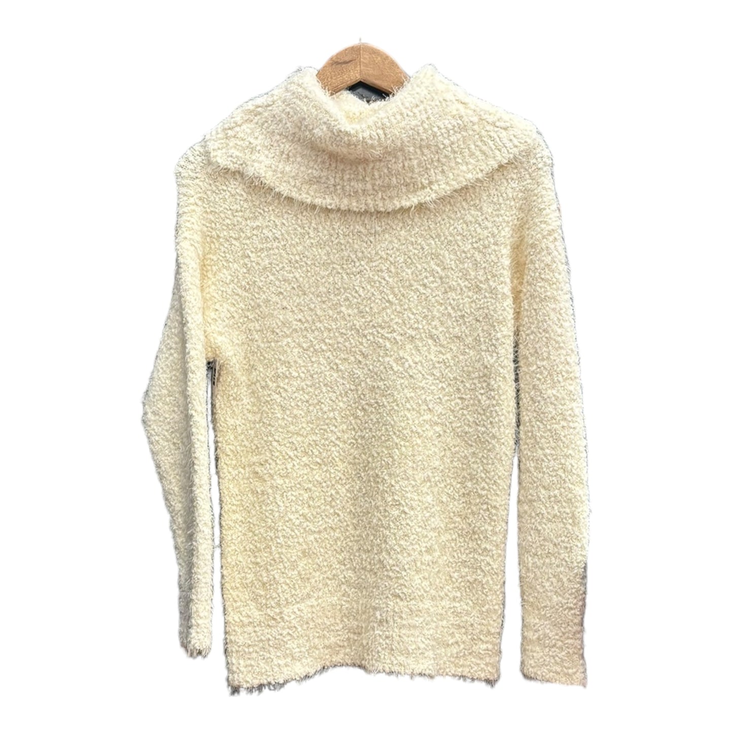 Sweater By Entro  Size: M