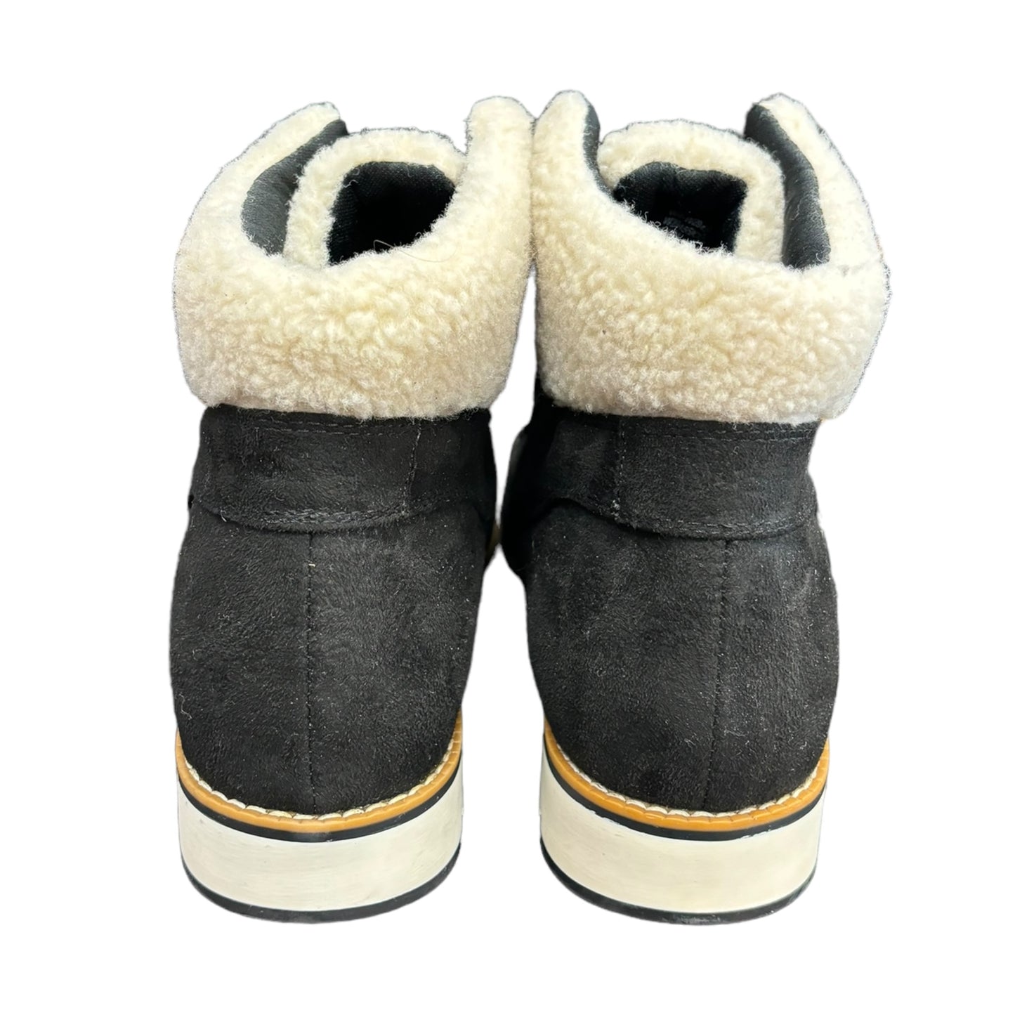 Boots Snow By White Mountain  Size: 10